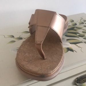 Brand new thong sandals rose gold color